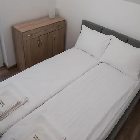 Comfortable Apartment, Pool Apartment Jaroslawiec