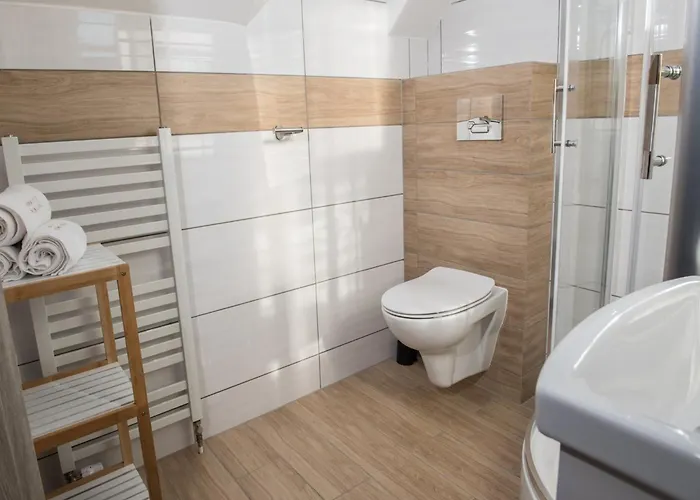 Comfortable, Convenient Apartment, Pool Included * ياروسوافيتس